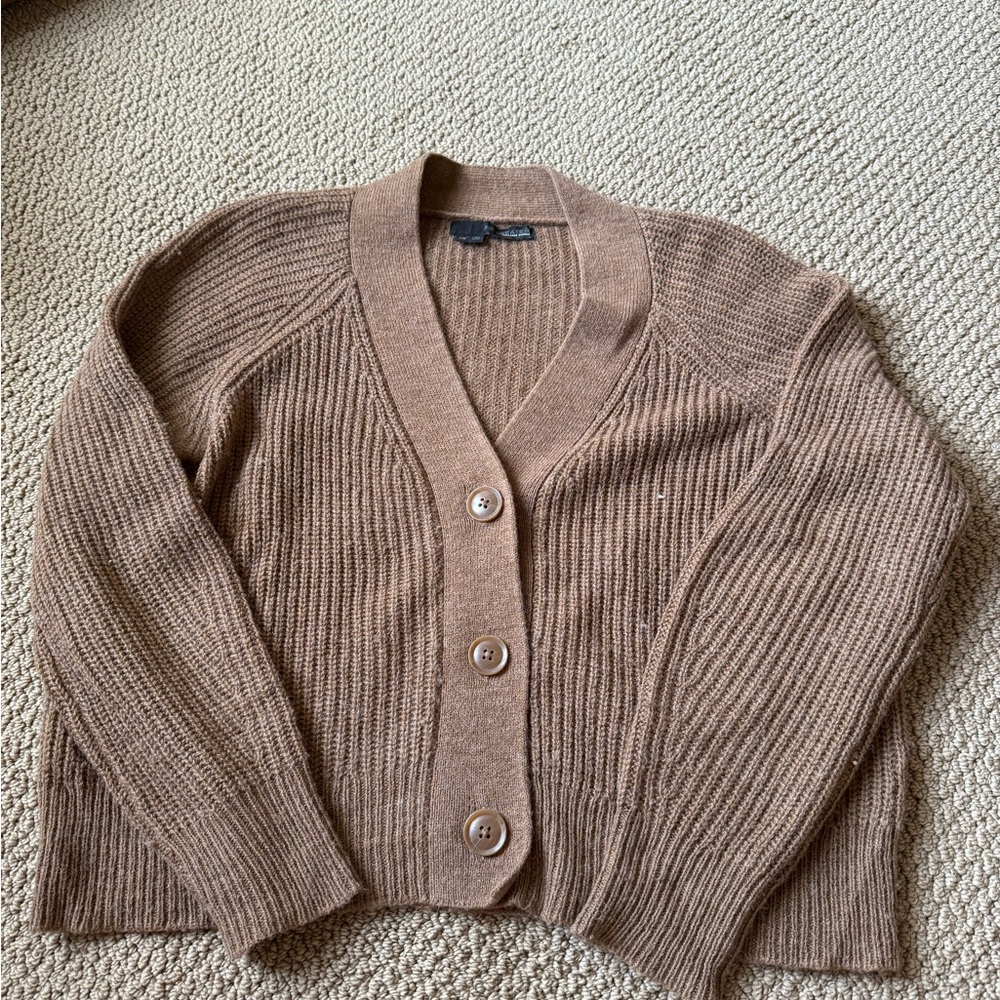 360 Cashmere Italian Yarn Button-up Cardigan Sweater